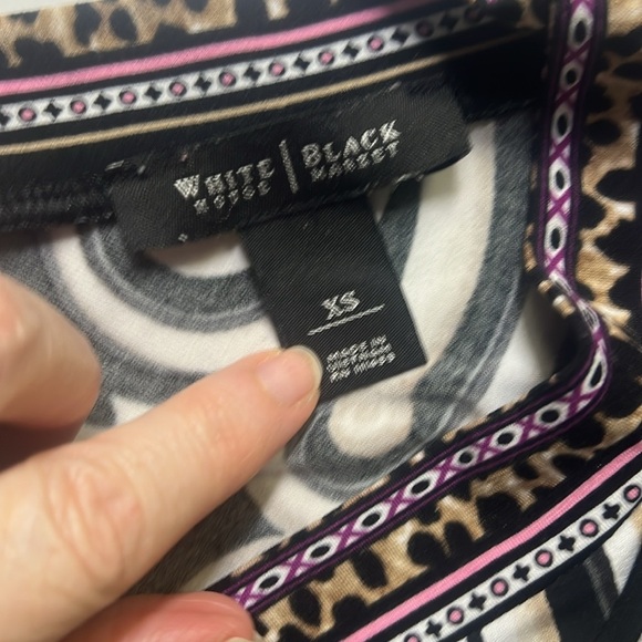 WHBM Abstract Printed  Blouse - Picture 6 of 6